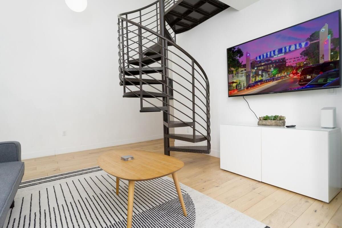 Bright And Trendy 2-Story Bankers Hill Condo 샌디에이고 외부 사진