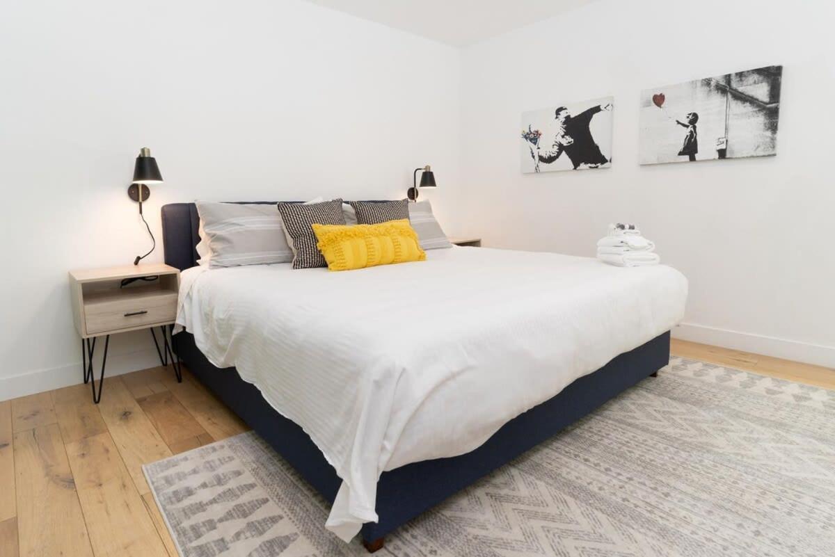 Bright And Trendy 2-Story Bankers Hill Condo 샌디에이고 외부 사진